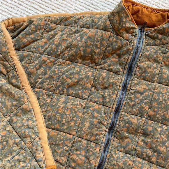 Quilted Jacket - - Picture 2 of 5